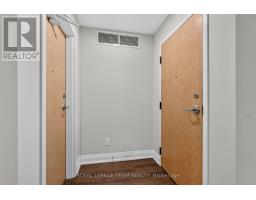 Bathroom - 2 - 336 Tweedsmuir Avenue, Ottawa, ON K1Z5N4 Photo 8
