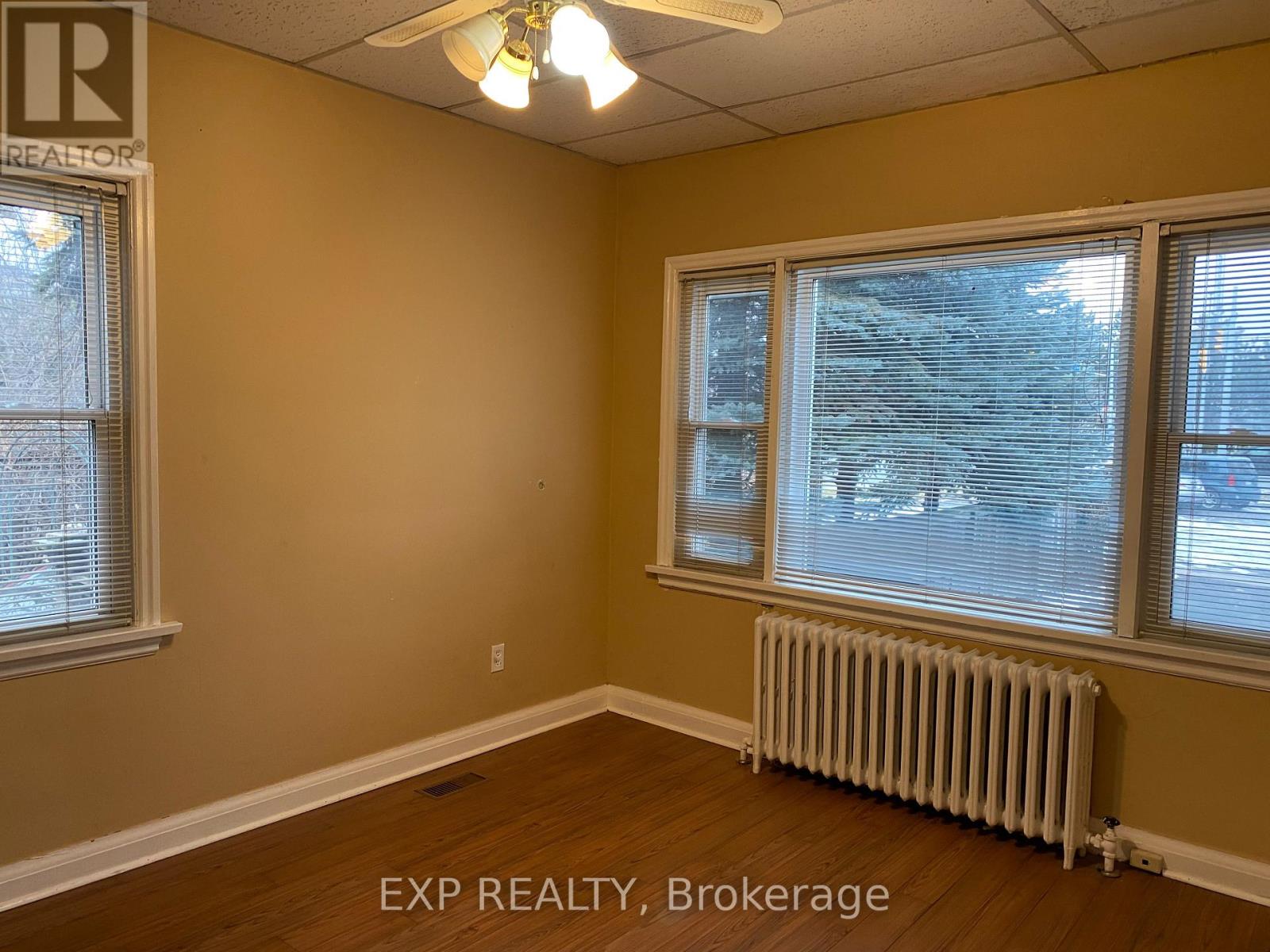 #WEST, 1ST - 2 SOUTH DRIVE W, St. Catharines (Old Glenridge) — photo 9