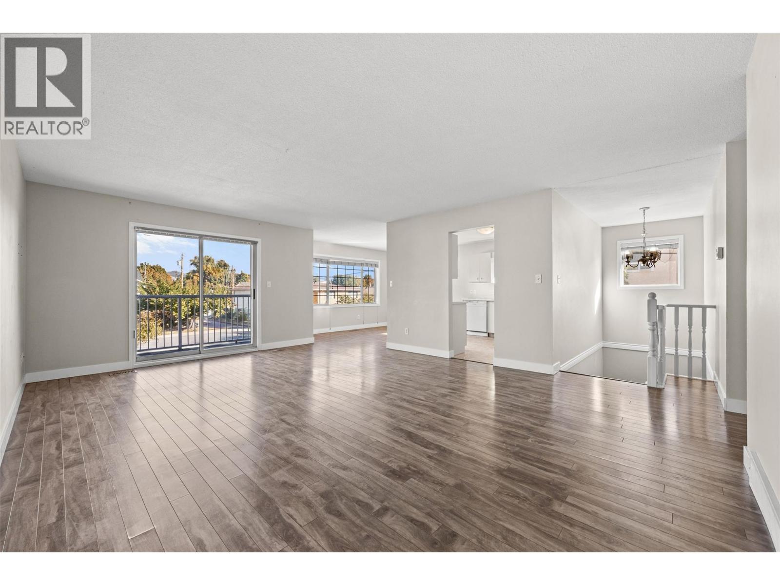  721 Francis Avenue, Kelowna