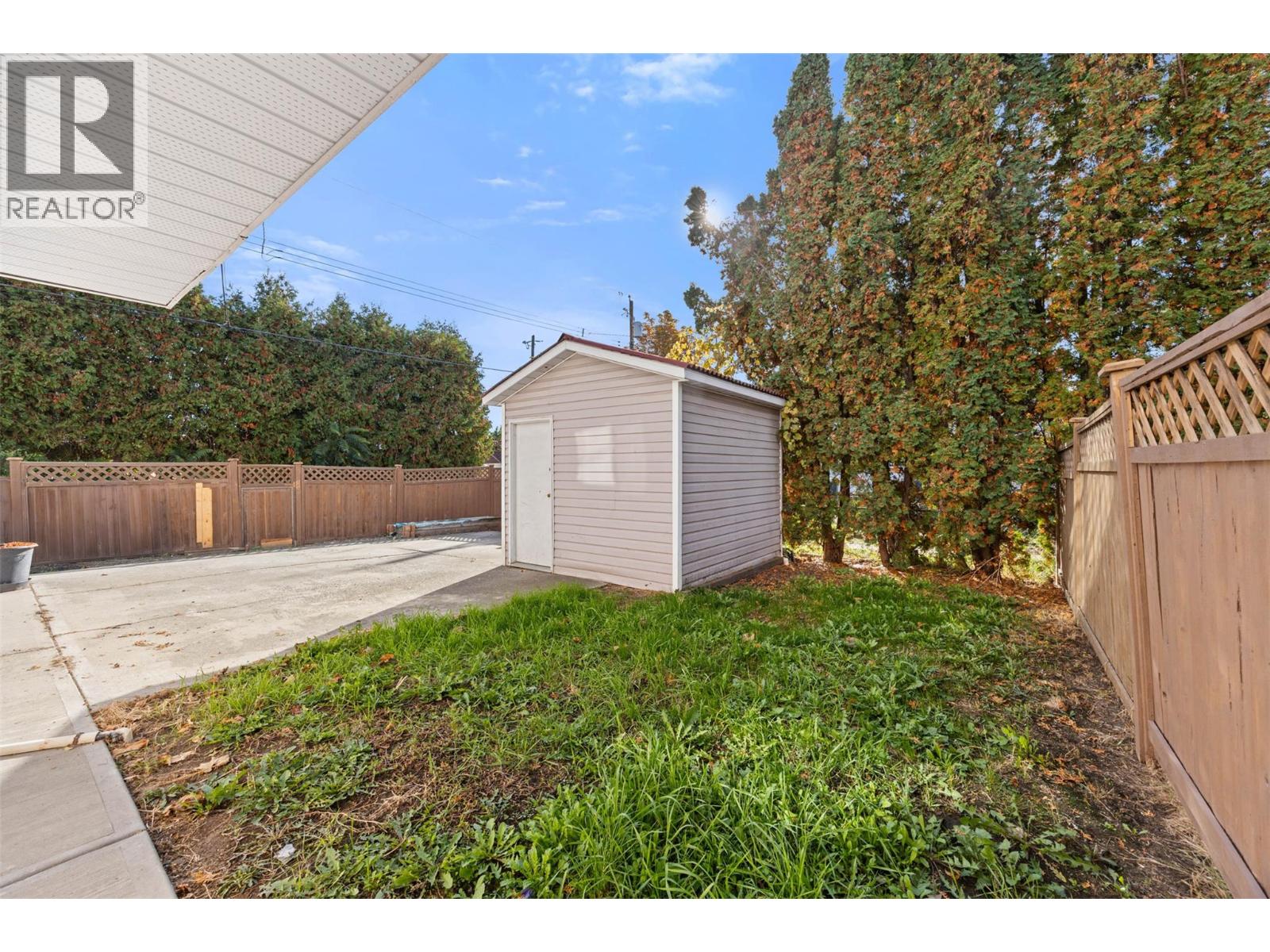  721 Francis Avenue, Kelowna