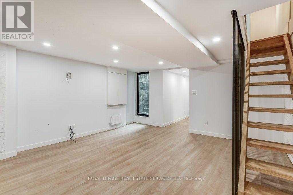 1 - 10 FENNINGS STREET, Toronto (Trinity-Bellwoods) — photo 8