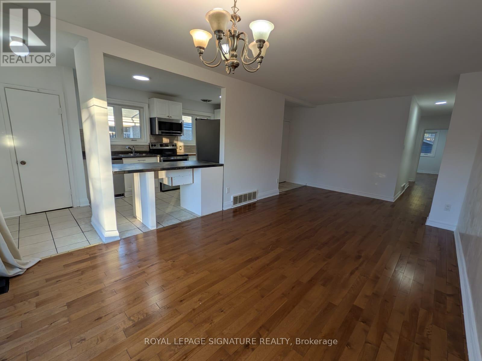 26 TRINNELL BOULEVARD, Toronto (Clairlea-Birchmount) — photo 3