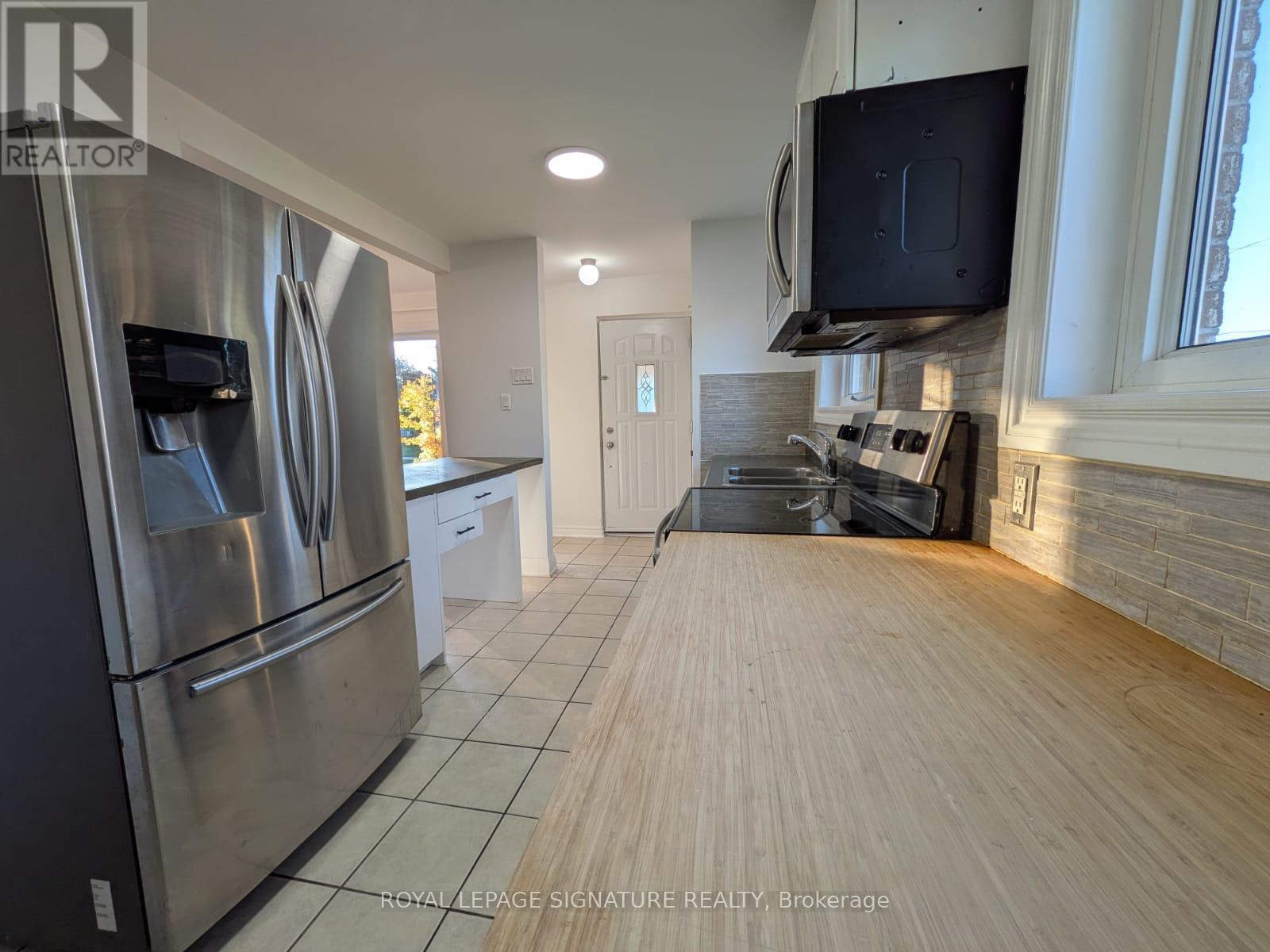 26 TRINNELL BOULEVARD, Toronto (Clairlea-Birchmount) — photo 4