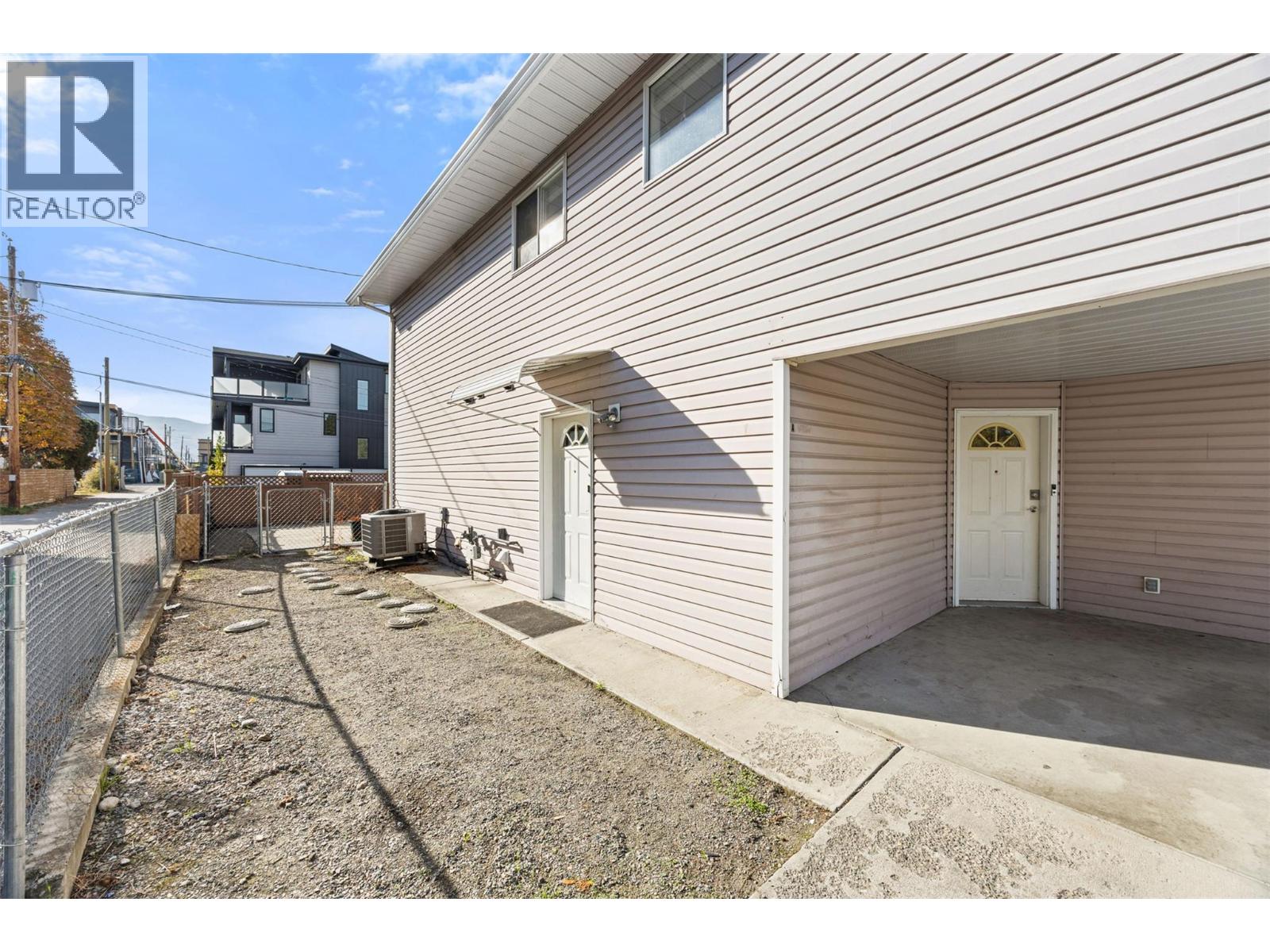 725 Francis Avenue - 47