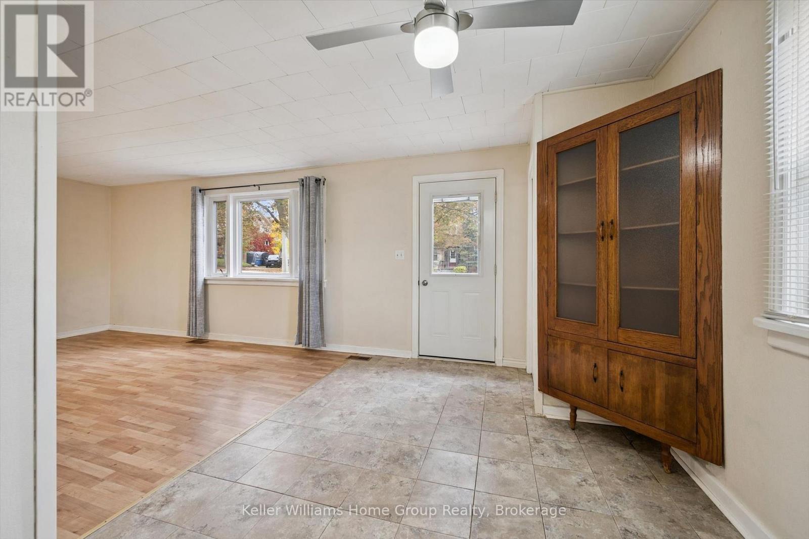 320 QUEEN STREET W, Wellington North (Mount Forest) — photo 7
