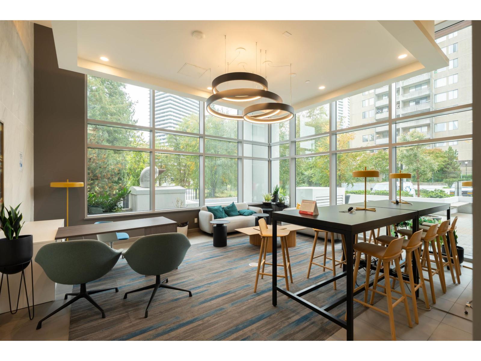 Photo of 2611 13428 105 AVENUE 17