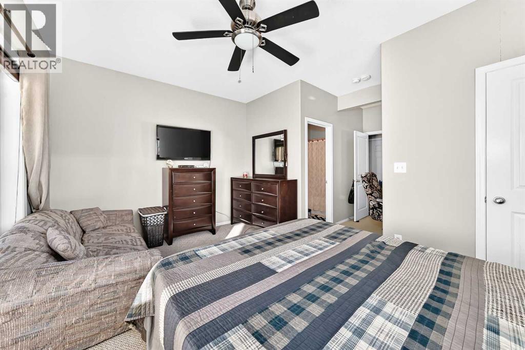 This 3rd bedroom also has its own 4 piece ensuite