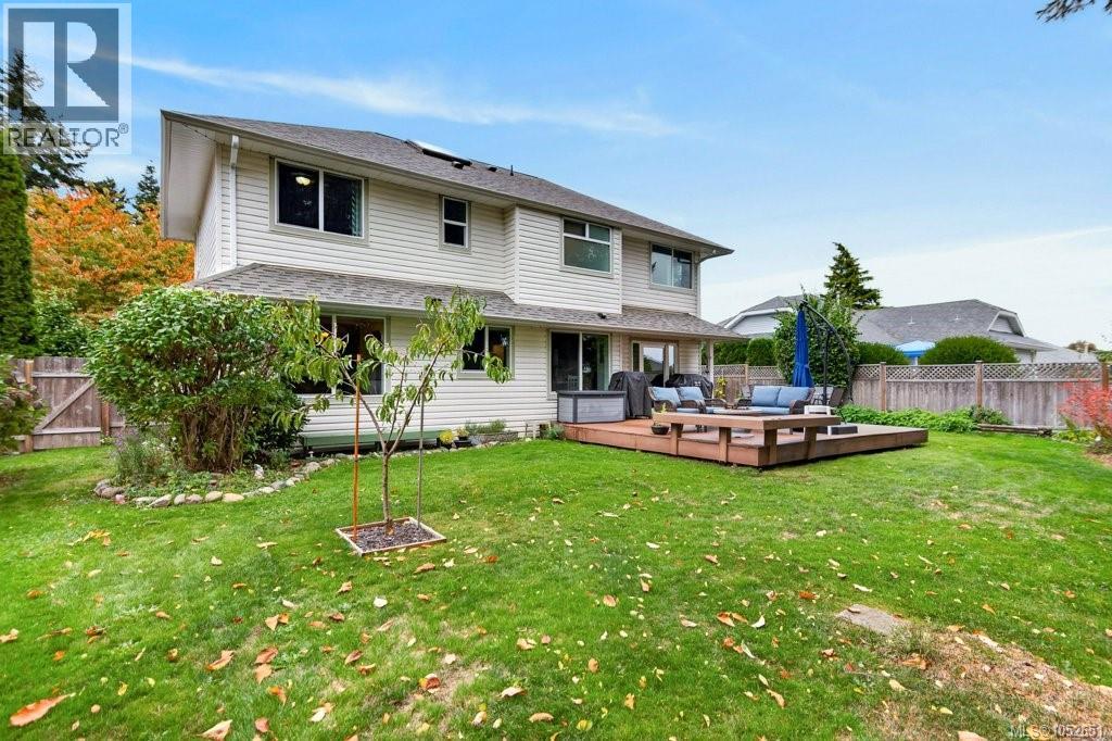 1123 Zeballos Dr - 44