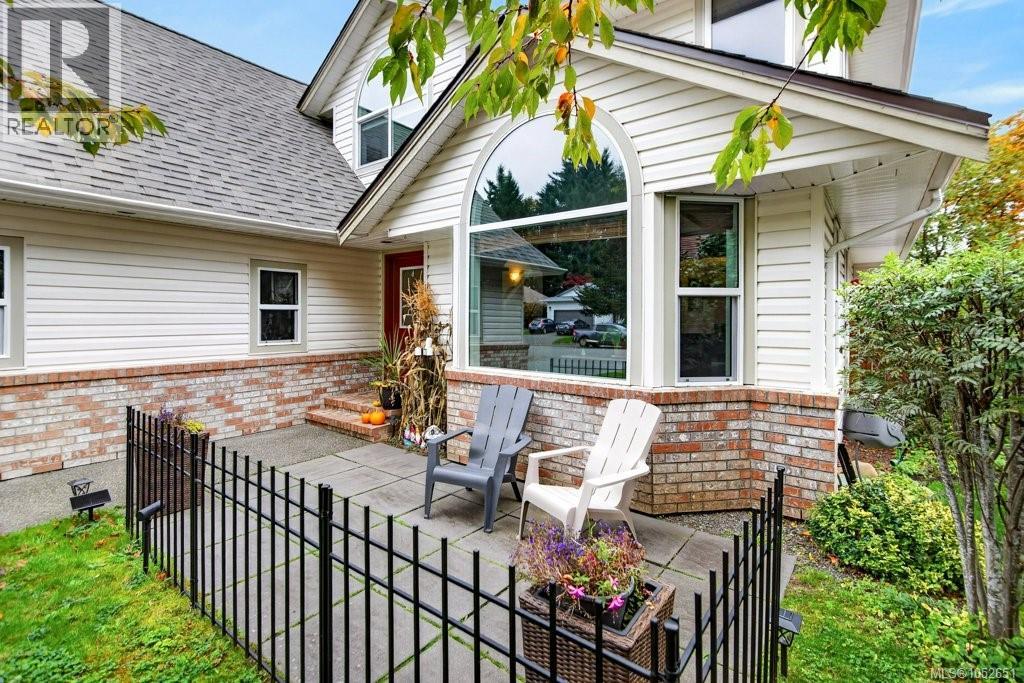 1123 Zeballos Dr - 58