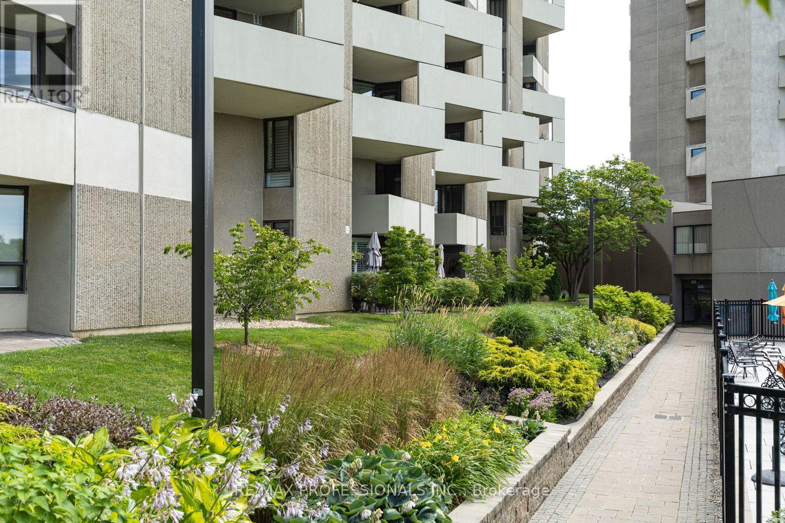 #PH30 300 MILL ROAD - 28