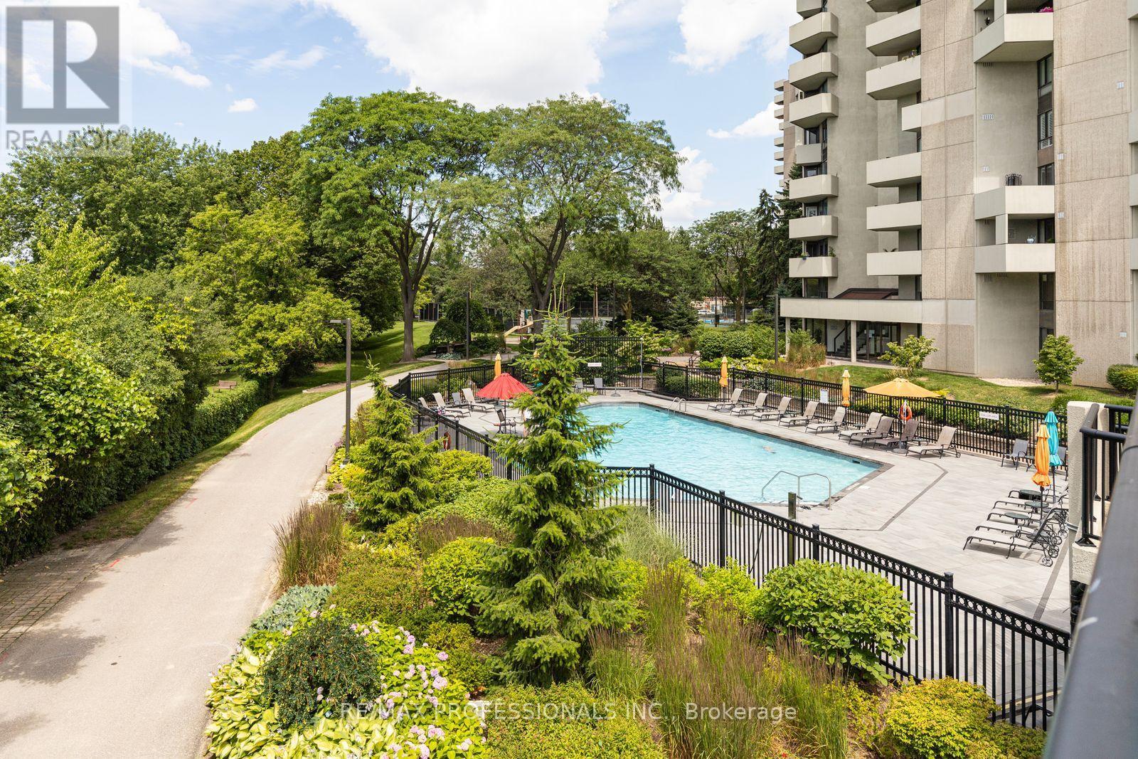 #PH30 300 MILL ROAD - 34