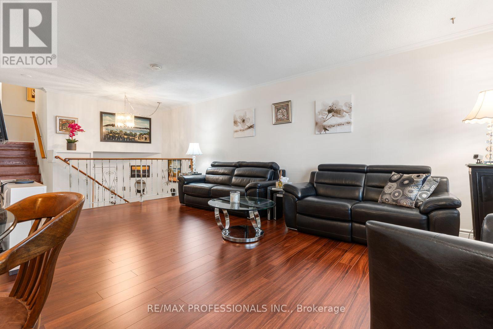 PH30 - 300 MILL ROAD, Toronto (Markland Wood) — photo 7