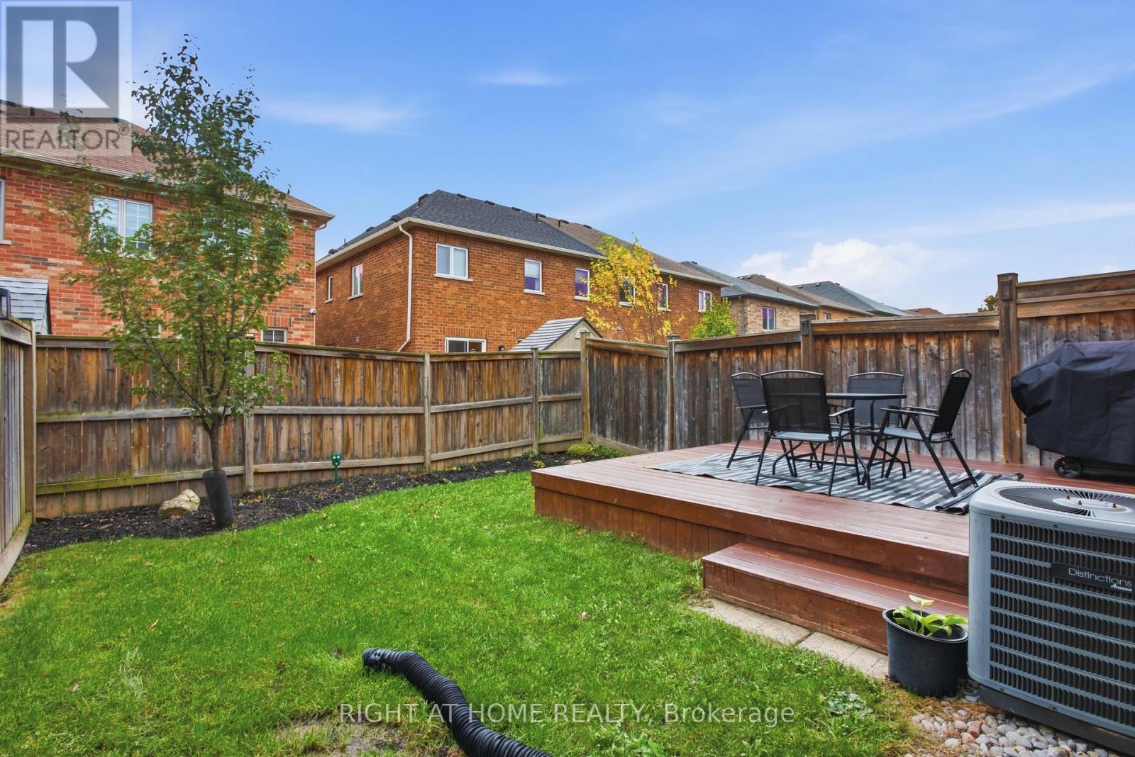 316 DUNCAN LANE - 33