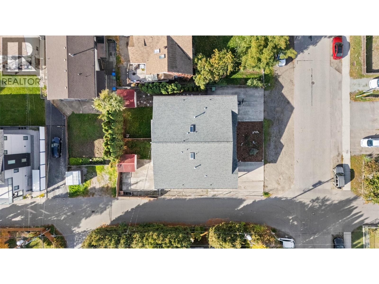  721-725 Francis Avenue, Kelowna