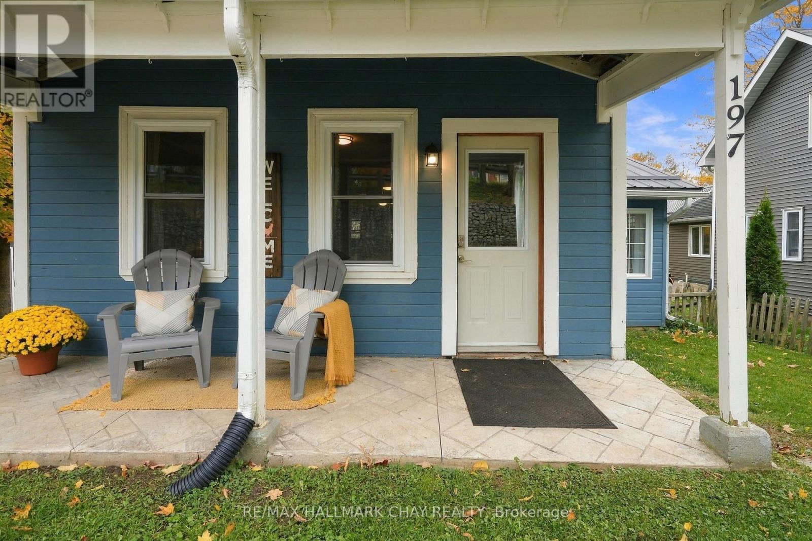 197 MAIN STREET - 38