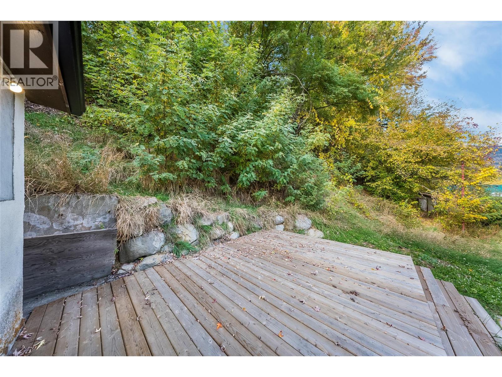 283 WELLINGTON Avenue - 8