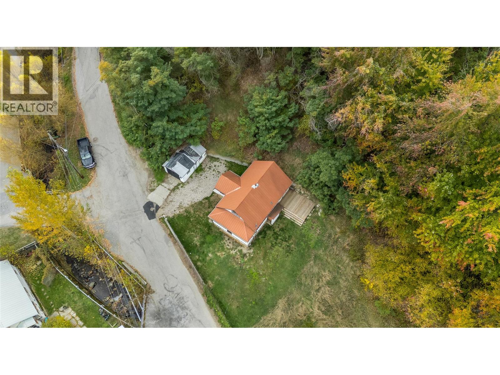 283 WELLINGTON Avenue - 45