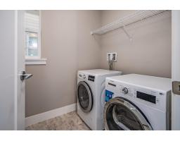 20499 82 Avenue, Langley, BC V2Y0S3 Photo 27