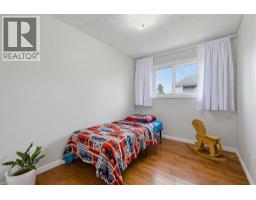 1303 Penedo Crescent Se, Calgary, AB T2A3N7 Photo 18