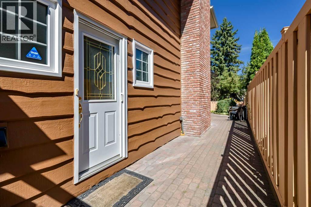 544 Willingdon Boulevard SE photo 33