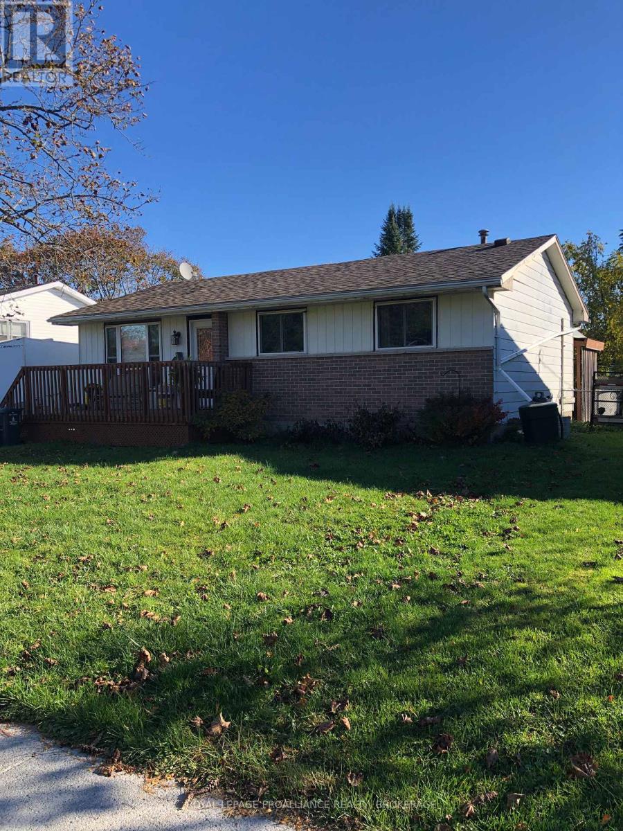 804 CLARK CRESCENT
