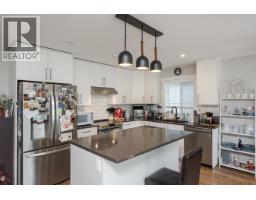 Living room of 1648 9TH AVENUE · Prince George, BC
