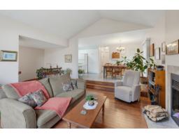 Family room - 424 Rue De La Terrasse-eardley, Gatineau, QC J9H6N5 Photo 8