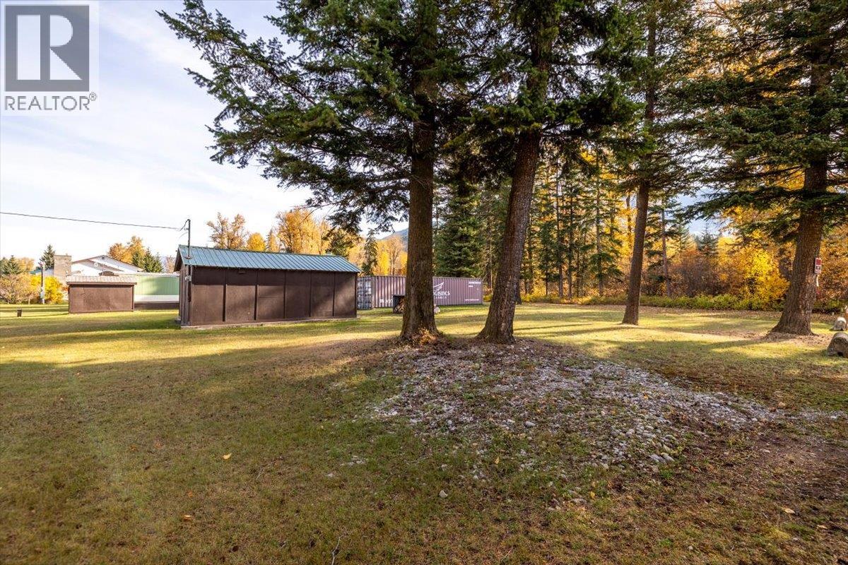 9882 Victoria Street - 20