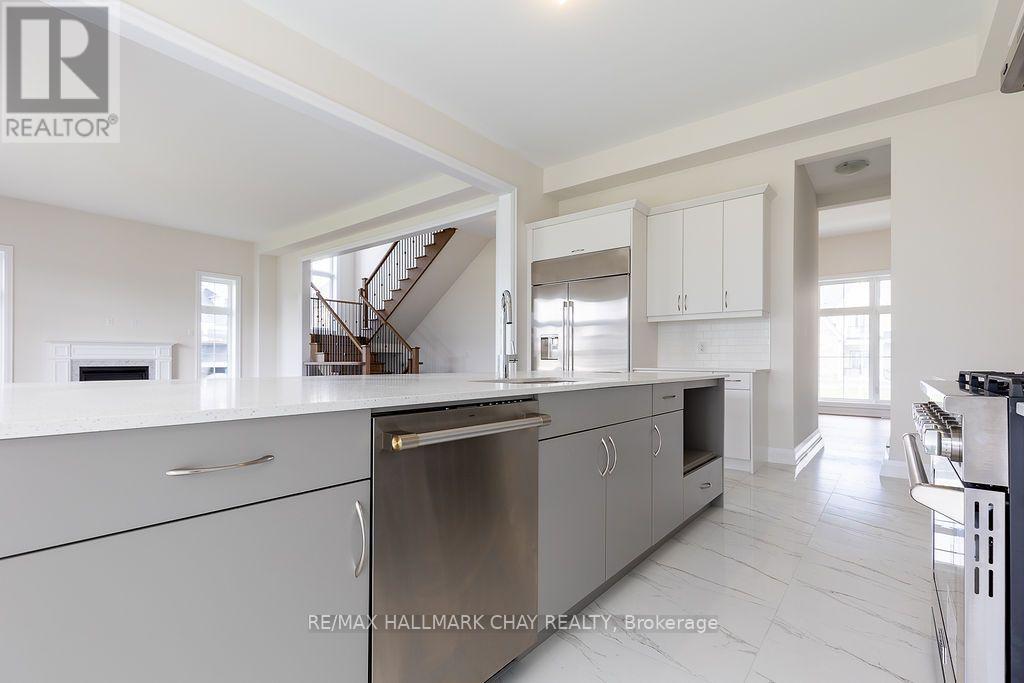 12 Pinetree Drive, Oro-Medonte photo 19