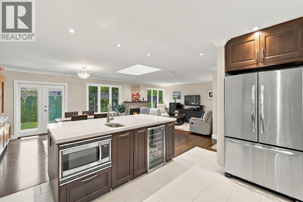 Photo of 5788 CROWN STREET 19
