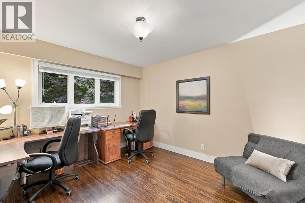 Photo of 5788 CROWN STREET 26