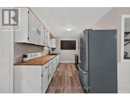 405014 Grey 4 Road, Grey Highlands, ON N0C1E0 Photo 9