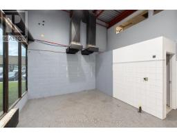 #1 - 130 Lepage Court, Toronto, ON M3J3J1 Photo 13