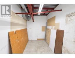 #1 - 130 Lepage Court, Toronto, ON M3J3J1 Photo 36