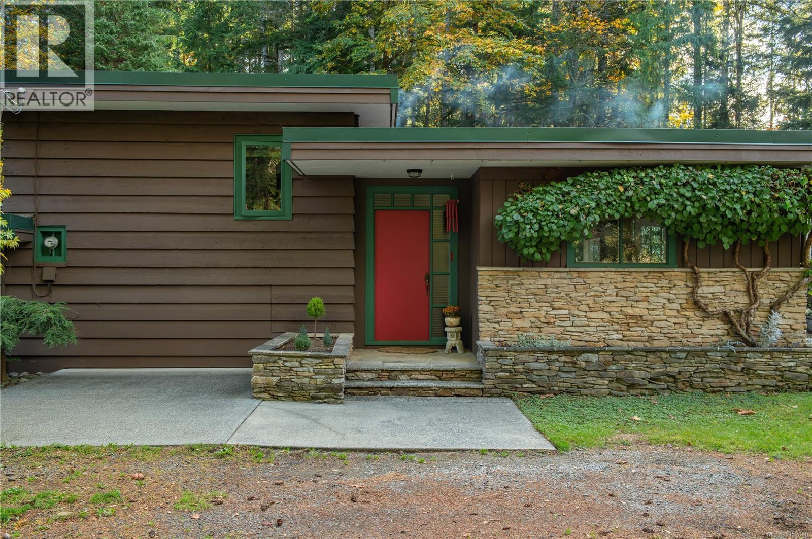 2691 Campbell River Rd, Campbell River