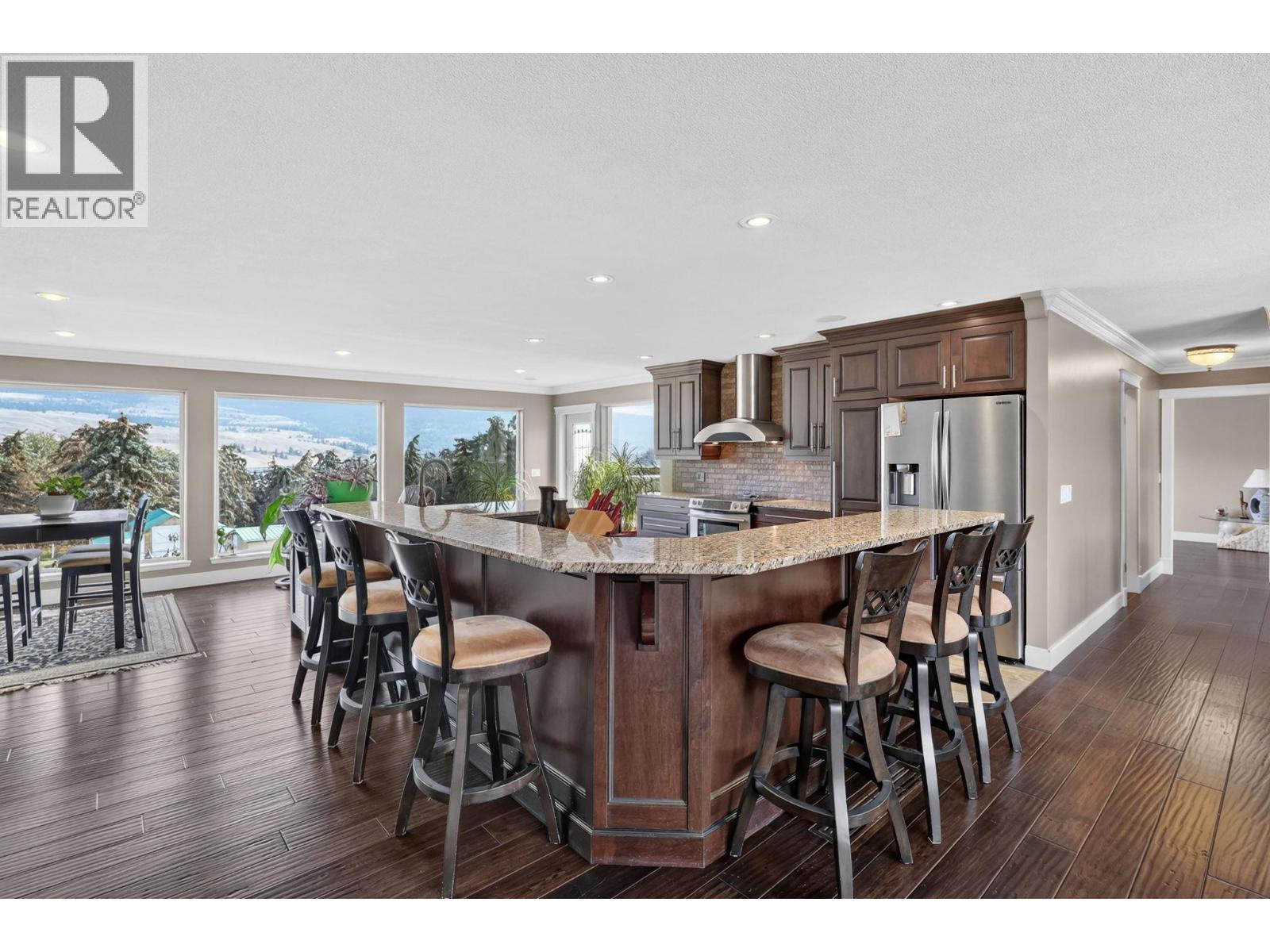 9771 Read Road, Lake Country