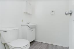 399 Central Avenue, Ste Anne, MB R5H1G1 Photo 20