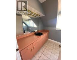 165 Janette Unit# Penthouse, Windsor, ON N9A4Y9 Photo 10