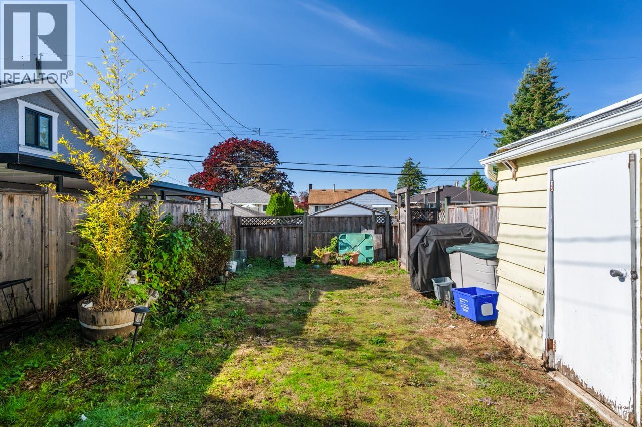 Photo of 6527 TYNE STREET 25