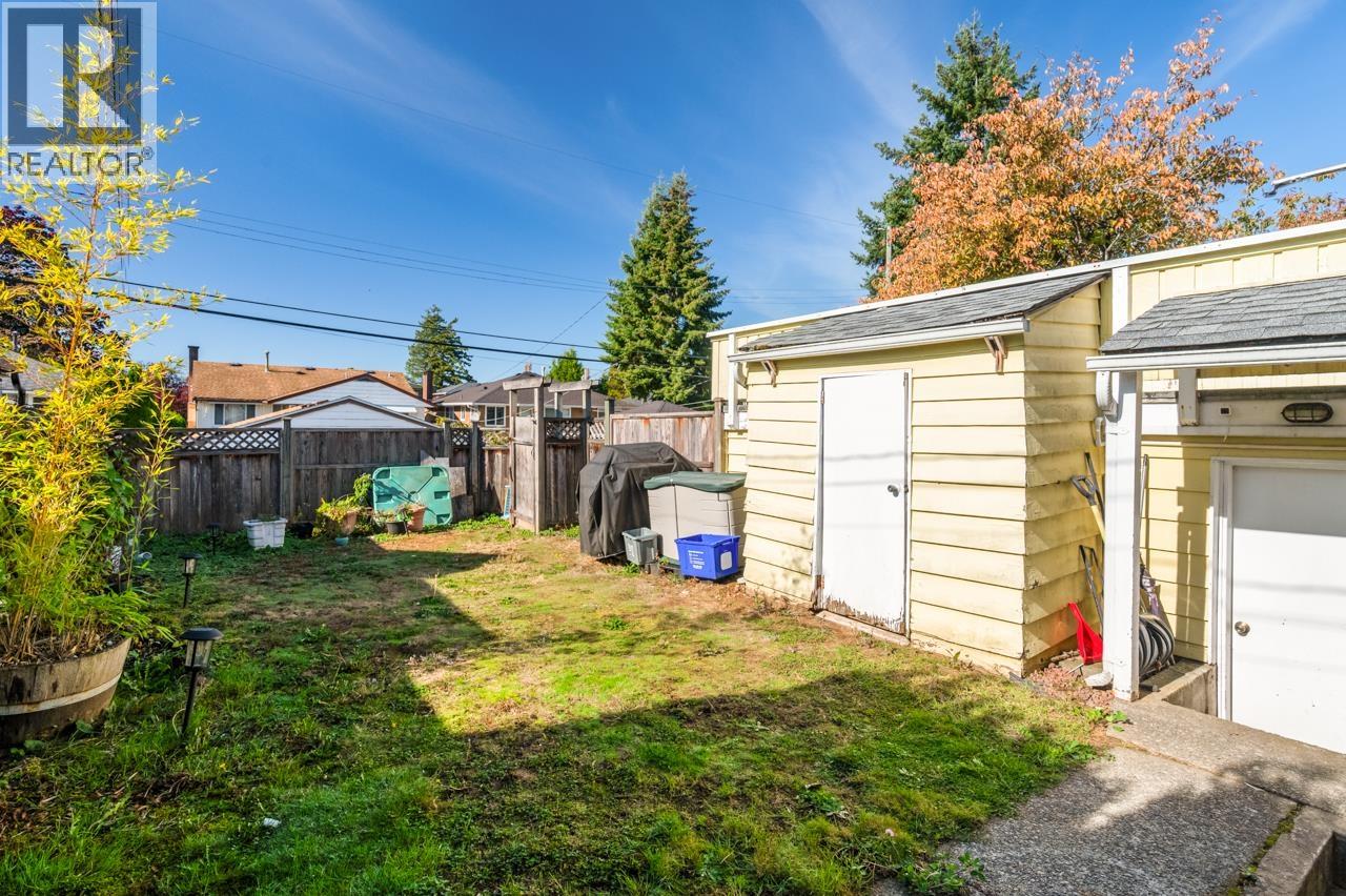 Photo of 6527 TYNE STREET 24