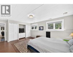 9120 48 Avenue Nw, Calgary, AB T3B2B2 Photo 32