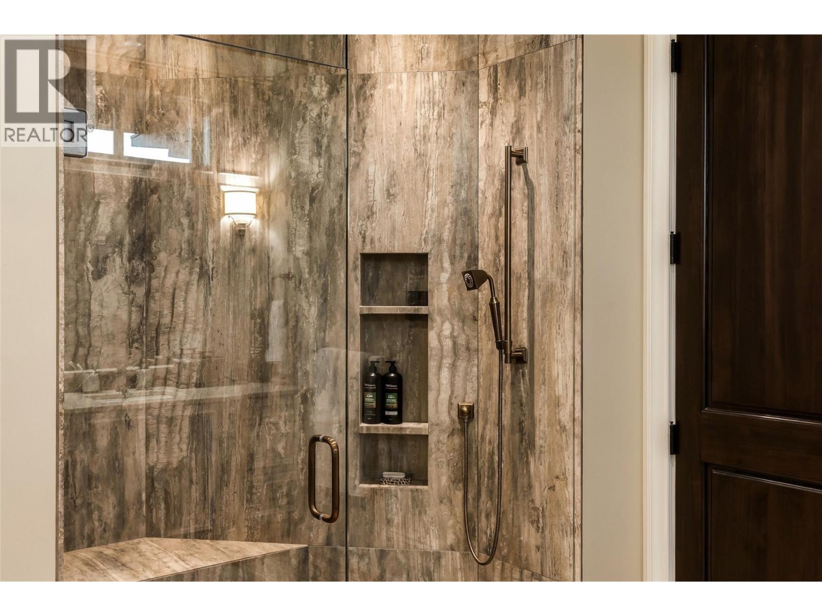 706 Highpointe Court - 33