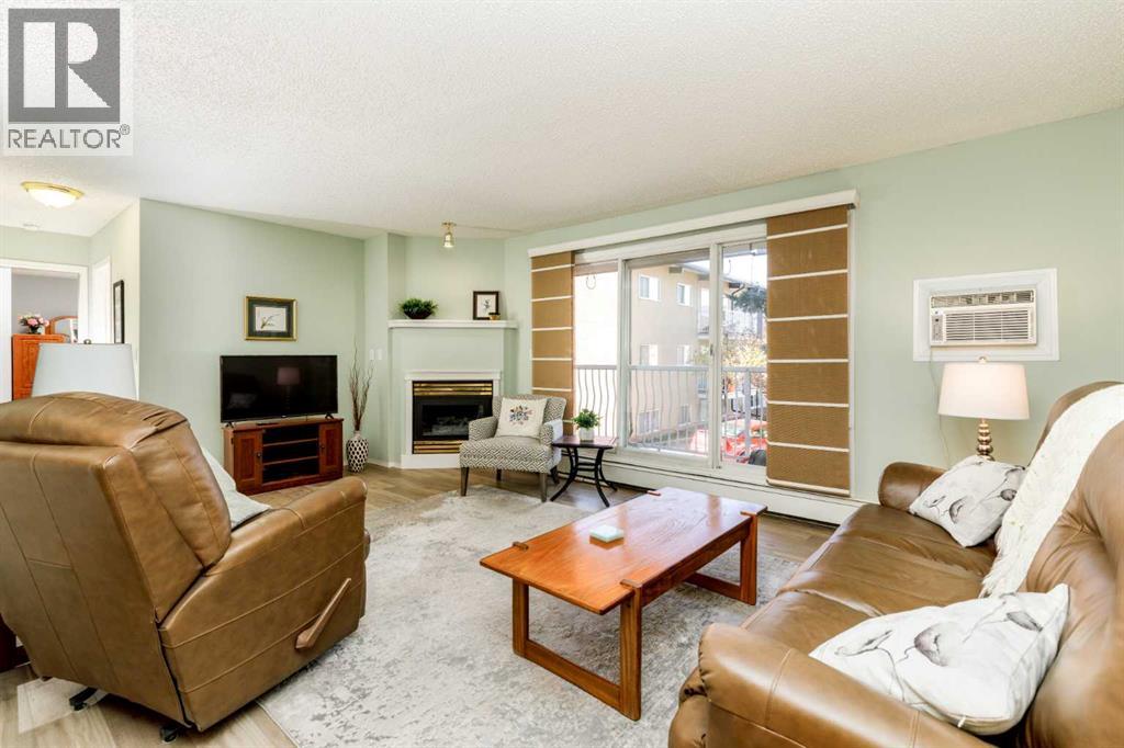 Listing photo – 201, 5330 57 Avenue, Red Deer