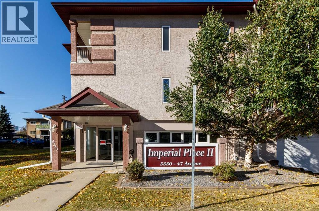 Listing photo – 201, 5330 57 Avenue, Red Deer