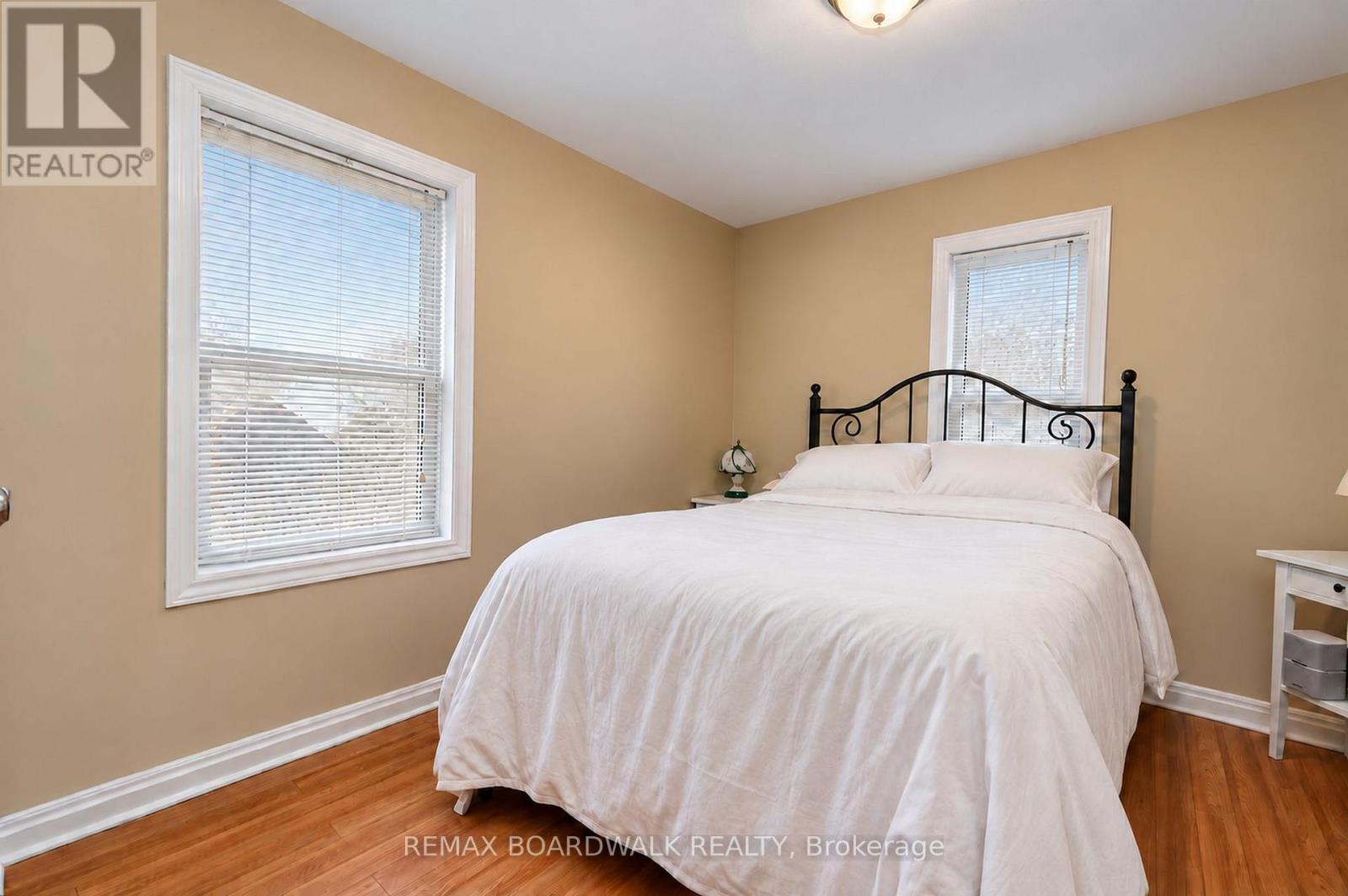 46 CAMERON STREET - 15