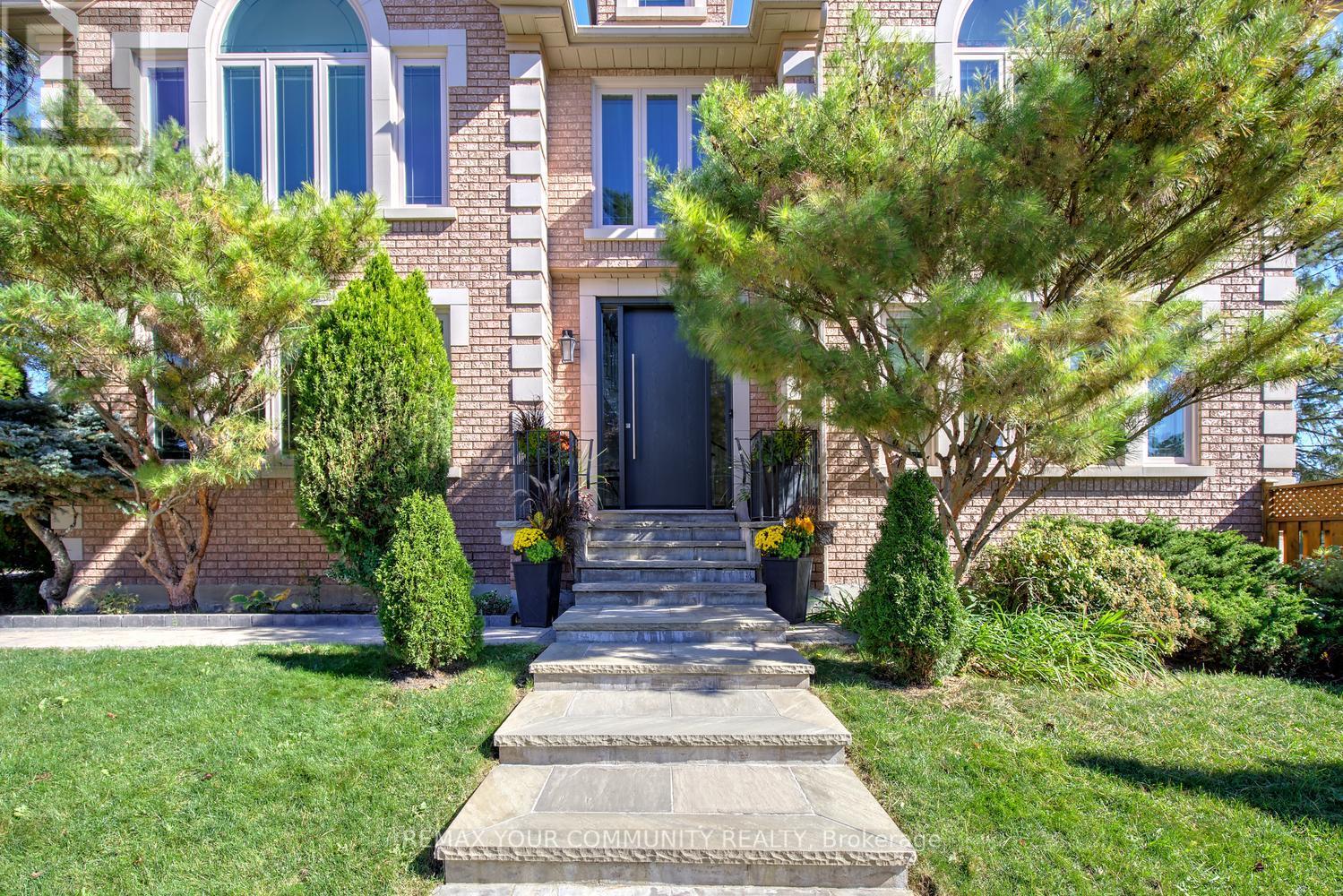 123 HIDDEN TRAIL AVENUE, Richmond Hill (Mill Pond) — photo 2
