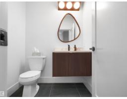 8295 Kiriak LO SW, Edmonton — photo 3