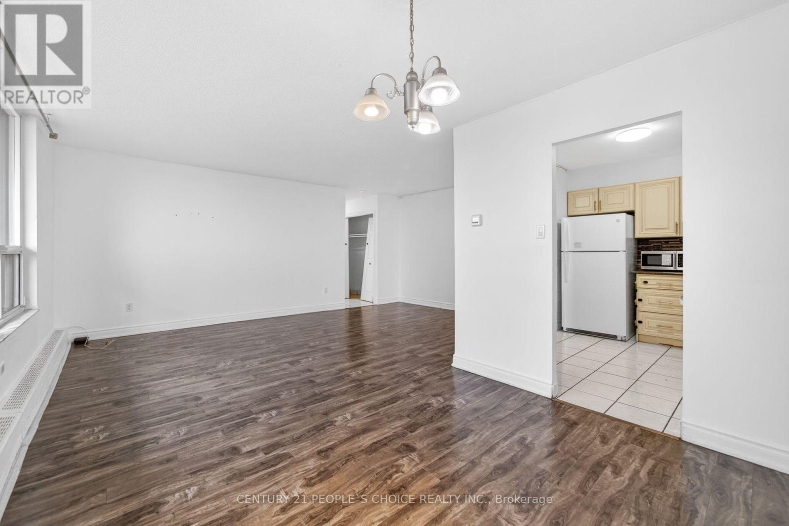 902- 3390 Weston Road, Toronto, ON photo 14