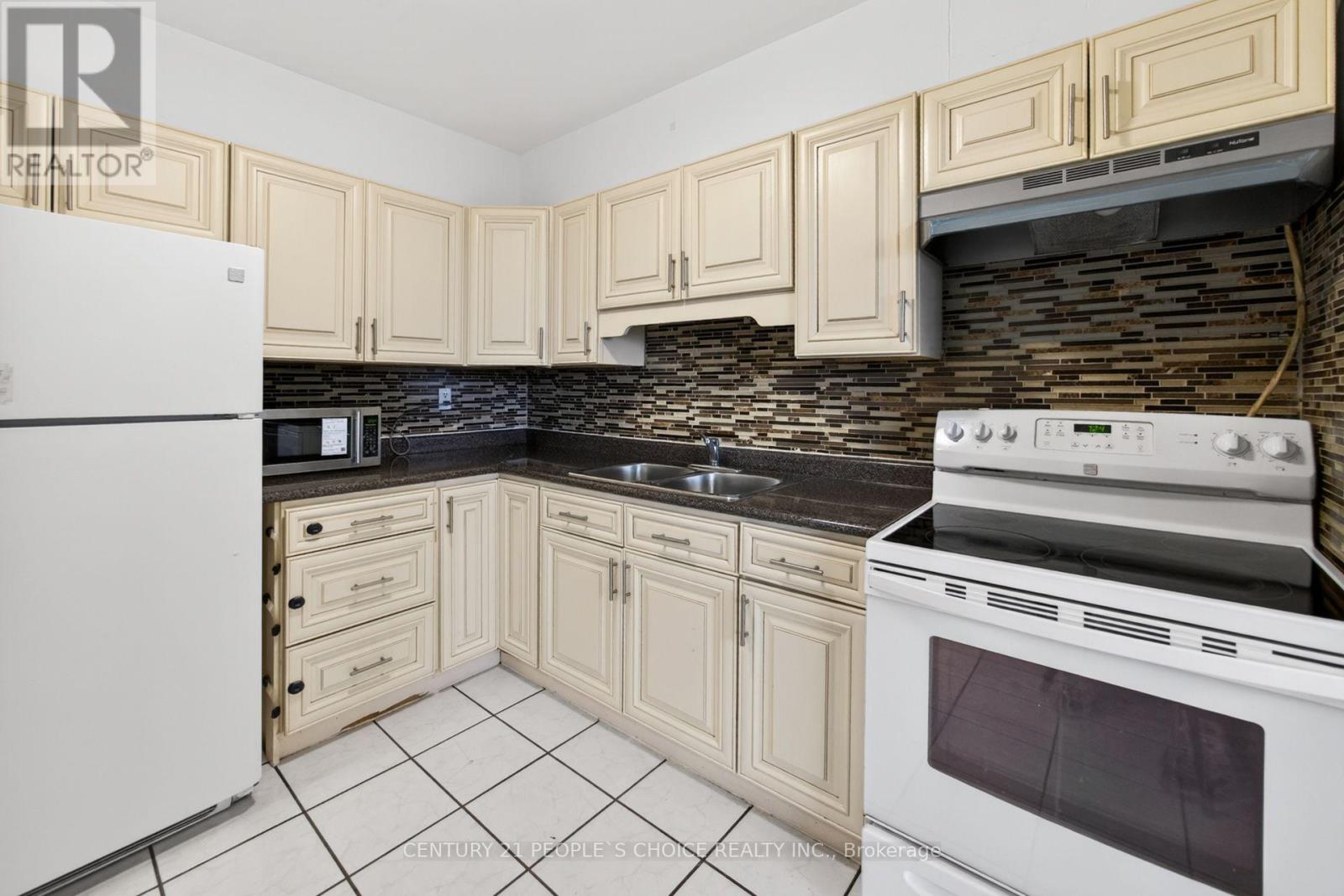 902- 3390 Weston Road, Toronto, ON photo 19