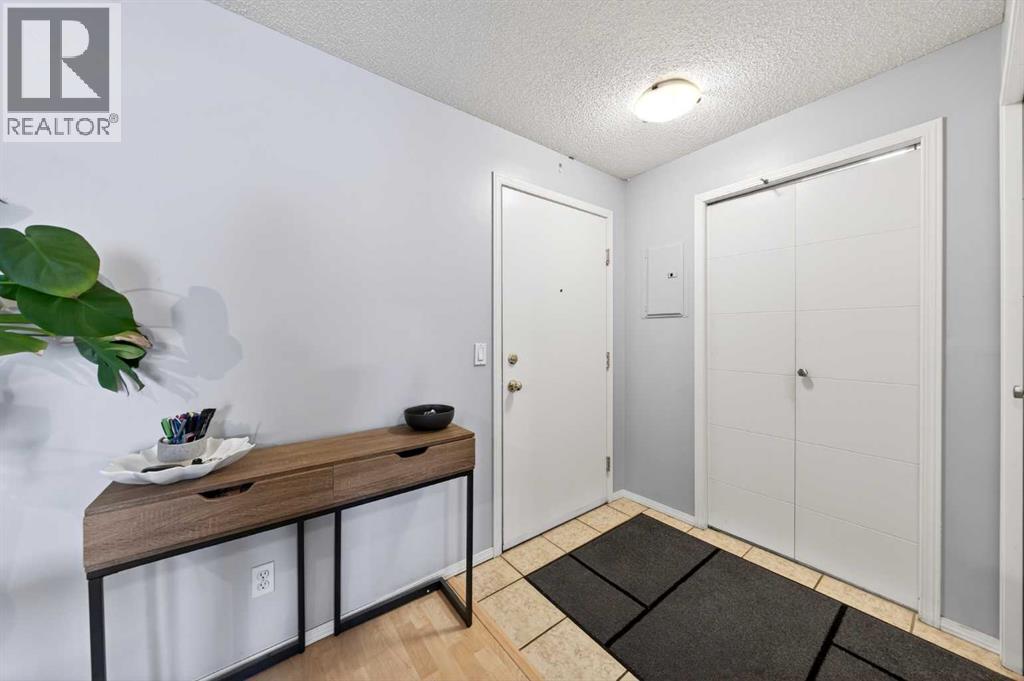 206, 2000 Citadel Meadow Point NW